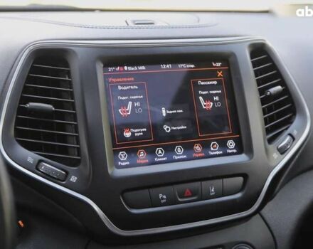 Джип Cherokee, об'ємом двигуна 3.2 л та пробігом 124 тис. км за 20900 $, фото 19 на Automoto.ua