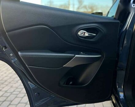 Джип Cherokee, об'ємом двигуна 2.4 л та пробігом 90 тис. км за 18500 $, фото 22 на Automoto.ua