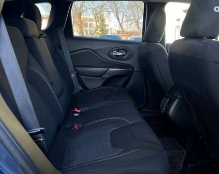 Джип Cherokee, об'ємом двигуна 2.4 л та пробігом 90 тис. км за 18500 $, фото 26 на Automoto.ua