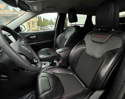 Джип Чероки, объемом двигателя 3.2 л и пробегом 99 тыс. км за 19999 $, фото 10 на Automoto.ua