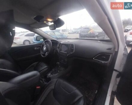 Джип Чероки, объемом двигателя 3.24 л и пробегом 96 тыс. км за 17000 $, фото 3 на Automoto.ua