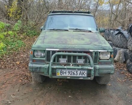 Джип Cherokee, об'ємом двигуна 0 л та пробігом 300 тис. км за 1432 $, фото 1 на Automoto.ua