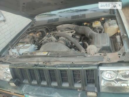 Джип Cherokee, об'ємом двигуна 5.2 л та пробігом 250 тис. км за 2400 $, фото 1 на Automoto.ua