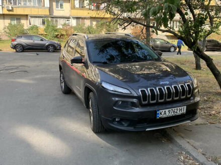 Джип Чероки 2013 в Полтаве на Automoto.ua Джип Чероки, объемом двигателя 2.4 л и пробегом 217 тыс. км за 11800 $, фото 1 на Automoto.ua
