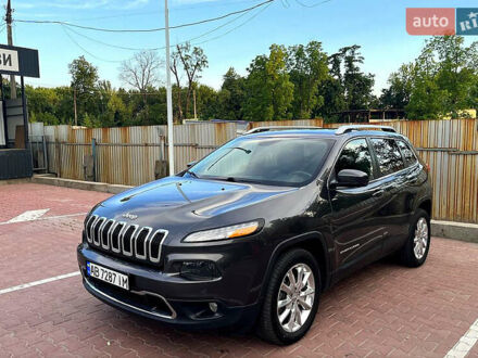 Джип Cherokee, об'ємом двигуна 2.36 л та пробігом 110 тис. км за 13700 $, фото 1 на Automoto.ua