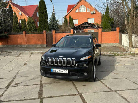 Джип Cherokee, об'ємом двигуна 2.36 л та пробігом 182 тис. км за 14600 $, фото 1 на Automoto.ua