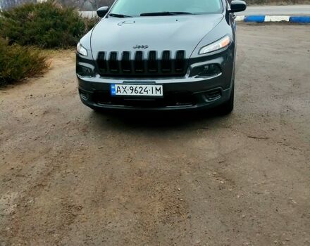 Джип Cherokee, об'ємом двигуна 2.4 л та пробігом 154 тис. км за 13200 $, фото 1 на Automoto.ua