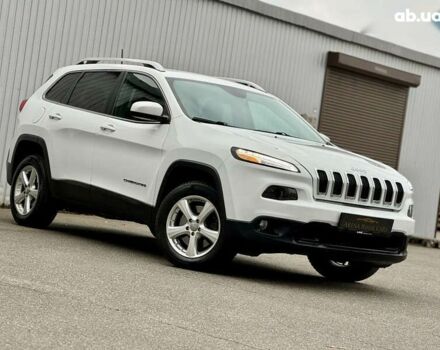 Джип Чероки, объемом двигателя 2.4 л и пробегом 183 тыс. км за 11999 $, фото 1 на Automoto.ua