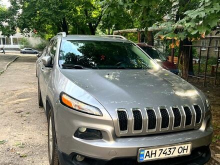 Джип Cherokee, об'ємом двигуна 2.4 л та пробігом 108 тис. км за 15500 $, фото 1 на Automoto.ua