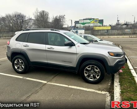 Джип Чероки, объемом двигателя 2 л и пробегом 132 тыс. км за 18500 $, фото 1 на Automoto.ua