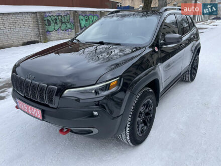 Джип Cherokee 2019 у Шостке на Automoto.ua Джип Cherokee, об'ємом двигуна 3.2 л та пробігом 36 тис. км за 20700 $, фото 1 на Automoto.ua