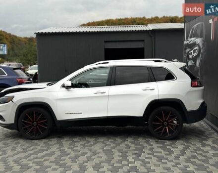 Джип Cherokee, об'ємом двигуна 2.36 л та пробігом 183 тис. км за 9999 $, фото 1 на Automoto.ua