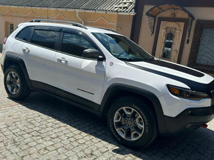 Джип Cherokee, об'ємом двигуна 3.2 л та пробігом 22 тис. км за 24900 $, фото 1 на Automoto.ua