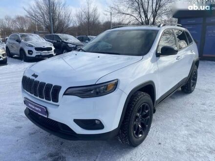 Джип Cherokee 2022 у Дніпро (Дніпропетровську) на Automoto.ua Джип Cherokee, об'ємом двигуна 3.2 л та пробігом 51 тис. км за 20500 $, фото 1 на Automoto.ua