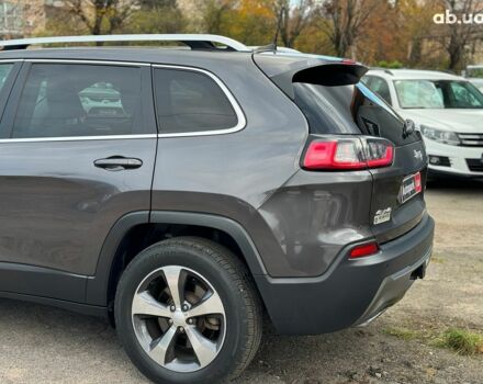 Сірий Джип Cherokee, об'ємом двигуна 3.2 л та пробігом 108 тис. км за 21290 $, фото 8 на Automoto.ua