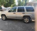 Сірий Джип Cherokee, об'ємом двигуна 3.1 л та пробігом 211 тис. км за 7000 $, фото 3 на Automoto.ua
