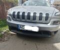 Серый Джип Чероки, объемом двигателя 0 л и пробегом 200 тыс. км за 10500 $, фото 3 на Automoto.ua