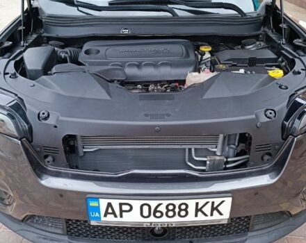 Сірий Джип Cherokee, об'ємом двигуна 2.4 л та пробігом 36 тис. км за 19989 $, фото 2 на Automoto.ua