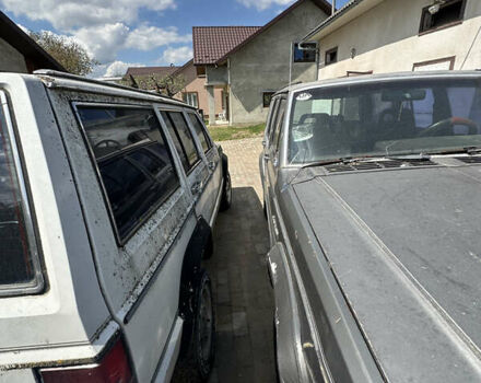 Серый Джип Чероки, объемом двигателя 4 л и пробегом 100 тыс. км за 4250 $, фото 2 на Automoto.ua