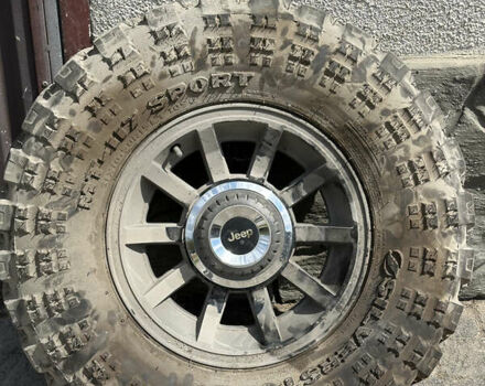 Серый Джип Чероки, объемом двигателя 4 л и пробегом 100 тыс. км за 4250 $, фото 13 на Automoto.ua