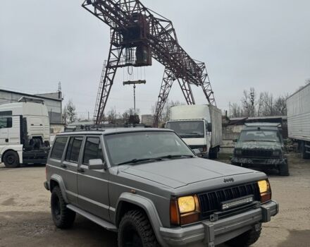 Сірий Джип Cherokee, об'ємом двигуна 0 л та пробігом 268 тис. км за 4500 $, фото 1 на Automoto.ua