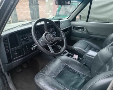 Сірий Джип Cherokee, об'ємом двигуна 0 л та пробігом 320 тис. км за 3000 $, фото 5 на Automoto.ua
