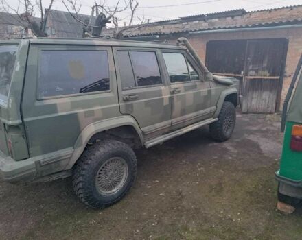 Сірий Джип Cherokee, об'ємом двигуна 0 л та пробігом 320 тис. км за 3200 $, фото 1 на Automoto.ua