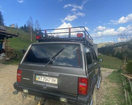 Сірий Джип Cherokee, об'ємом двигуна 2.5 л та пробігом 125 тис. км за 5599 $, фото 7 на Automoto.ua