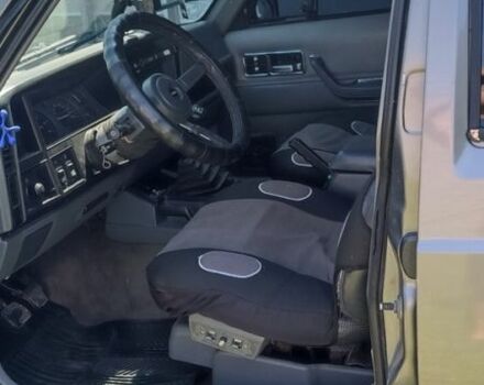 Серый Джип Чероки, объемом двигателя 2.1 л и пробегом 318 тыс. км за 3300 $, фото 3 на Automoto.ua