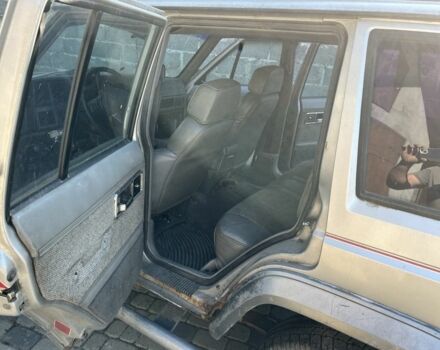 Сірий Джип Cherokee, об'ємом двигуна 2.1 л та пробігом 370 тис. км за 2200 $, фото 8 на Automoto.ua