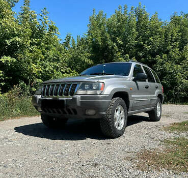 Сірий Джип Cherokee, об'ємом двигуна 3.12 л та пробігом 177 тис. км за 7300 $, фото 1 на Automoto.ua