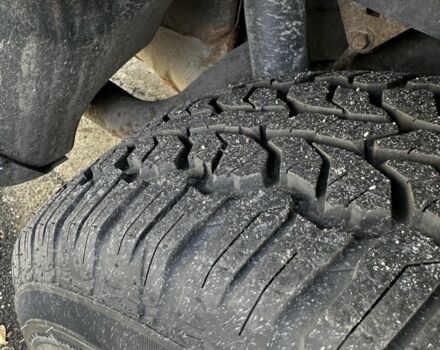 Сірий Джип Cherokee, об'ємом двигуна 0 л та пробігом 300 тис. км за 5500 $, фото 6 на Automoto.ua