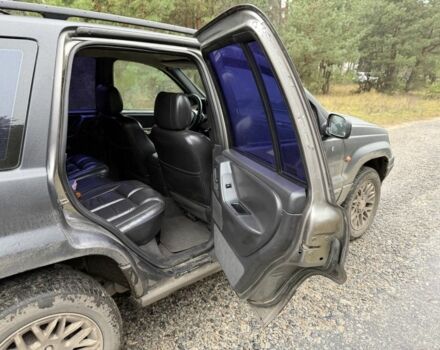 Серый Джип Чероки, объемом двигателя 3.1 л и пробегом 320 тыс. км за 2950 $, фото 7 на Automoto.ua