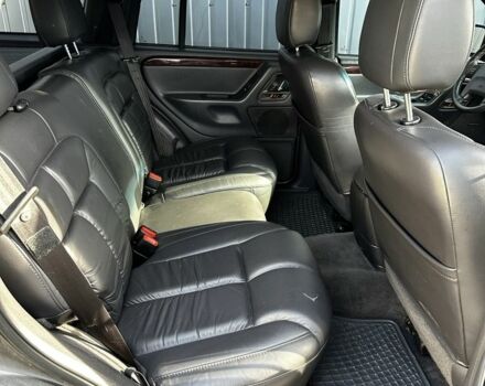 Сірий Джип Cherokee, об'ємом двигуна 0 л та пробігом 300 тис. км за 5500 $, фото 3 на Automoto.ua