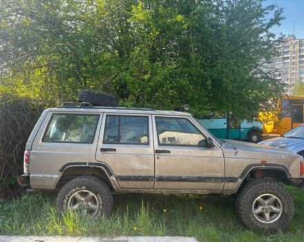 Сірий Джип Cherokee, об'ємом двигуна 4 л та пробігом 3 тис. км за 1700 $, фото 2 на Automoto.ua
