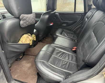 Сірий Джип Cherokee, об'ємом двигуна 2.7 л та пробігом 244 тис. км за 4000 $, фото 6 на Automoto.ua