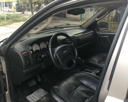 Серый Джип Чероки, объемом двигателя 2.7 л и пробегом 441 тыс. км за 9100 $, фото 4 на Automoto.ua