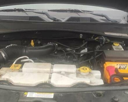 Серый Джип Чероки, объемом двигателя 3.7 л и пробегом 220 тыс. км за 13200 $, фото 3 на Automoto.ua