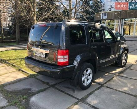 Сірий Джип Cherokee, об'ємом двигуна 2.77 л та пробігом 324 тис. км за 10300 $, фото 3 на Automoto.ua
