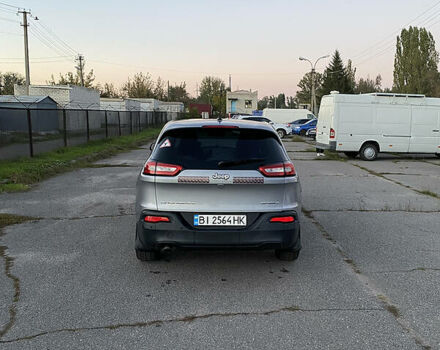 Сірий Джип Cherokee, об'ємом двигуна 2.4 л та пробігом 190 тис. км за 13450 $, фото 8 на Automoto.ua