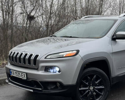 Серый Джип Чероки, объемом двигателя 3.24 л и пробегом 183 тыс. км за 12800 $, фото 1 на Automoto.ua