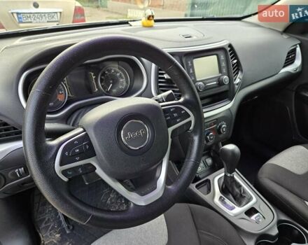 Серый Джип Чероки, объемом двигателя 2.36 л и пробегом 217 тыс. км за 10500 $, фото 7 на Automoto.ua