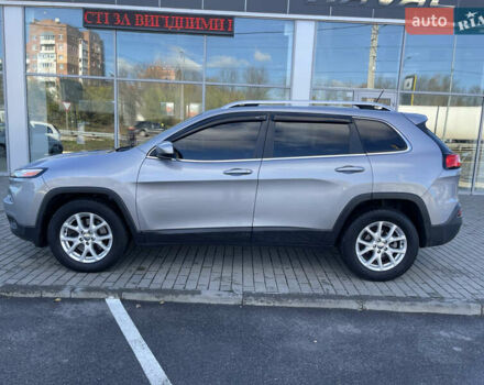 Сірий Джип Cherokee, об'ємом двигуна 2.36 л та пробігом 191 тис. км за 11999 $, фото 21 на Automoto.ua