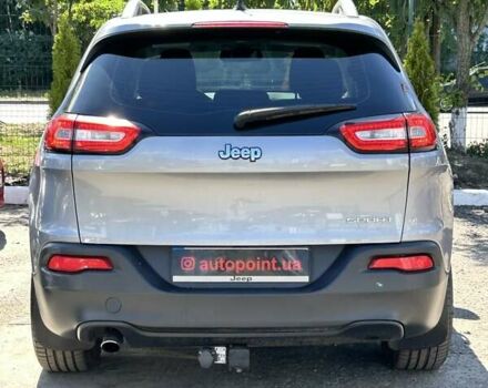Сірий Джип Cherokee, об'ємом двигуна 2.36 л та пробігом 217 тис. км за 10100 $, фото 8 на Automoto.ua