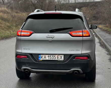 Серый Джип Чероки, объемом двигателя 3.24 л и пробегом 183 тыс. км за 12800 $, фото 6 на Automoto.ua