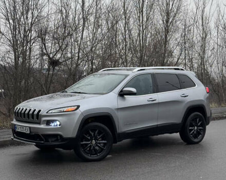 Серый Джип Чероки, объемом двигателя 3.24 л и пробегом 183 тыс. км за 12800 $, фото 2 на Automoto.ua