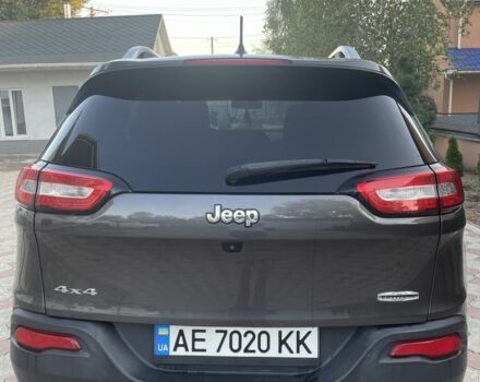 Серый Джип Чероки, объемом двигателя 2.4 л и пробегом 145 тыс. км за 12300 $, фото 1 на Automoto.ua