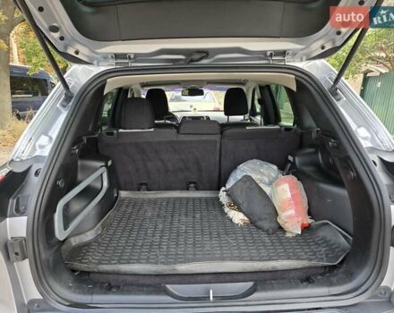 Серый Джип Чероки, объемом двигателя 2.36 л и пробегом 217 тыс. км за 10500 $, фото 6 на Automoto.ua