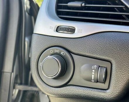 Сірий Джип Cherokee, об'ємом двигуна 2.36 л та пробігом 217 тис. км за 10100 $, фото 24 на Automoto.ua