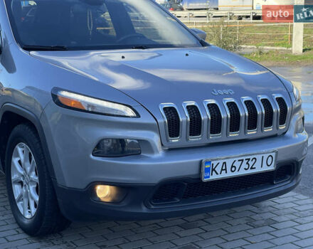 Сірий Джип Cherokee, об'ємом двигуна 2.36 л та пробігом 191 тис. км за 11999 $, фото 7 на Automoto.ua